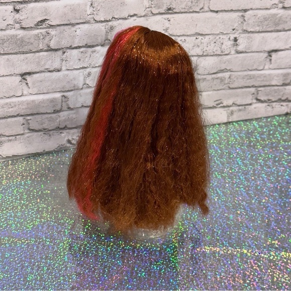 L.O.L. Surprise! LOL Surprise OMG CORAL WAVES Swim Doll 9" - Picture 5 of 9